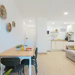 Oceanblue Suite Studio - Piscina